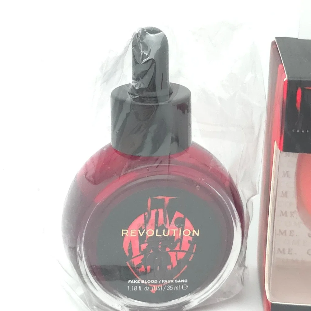 Revolution IT Chapter Two Fake Blood & Beauty Sponge Set Pennywise Halloween NEW